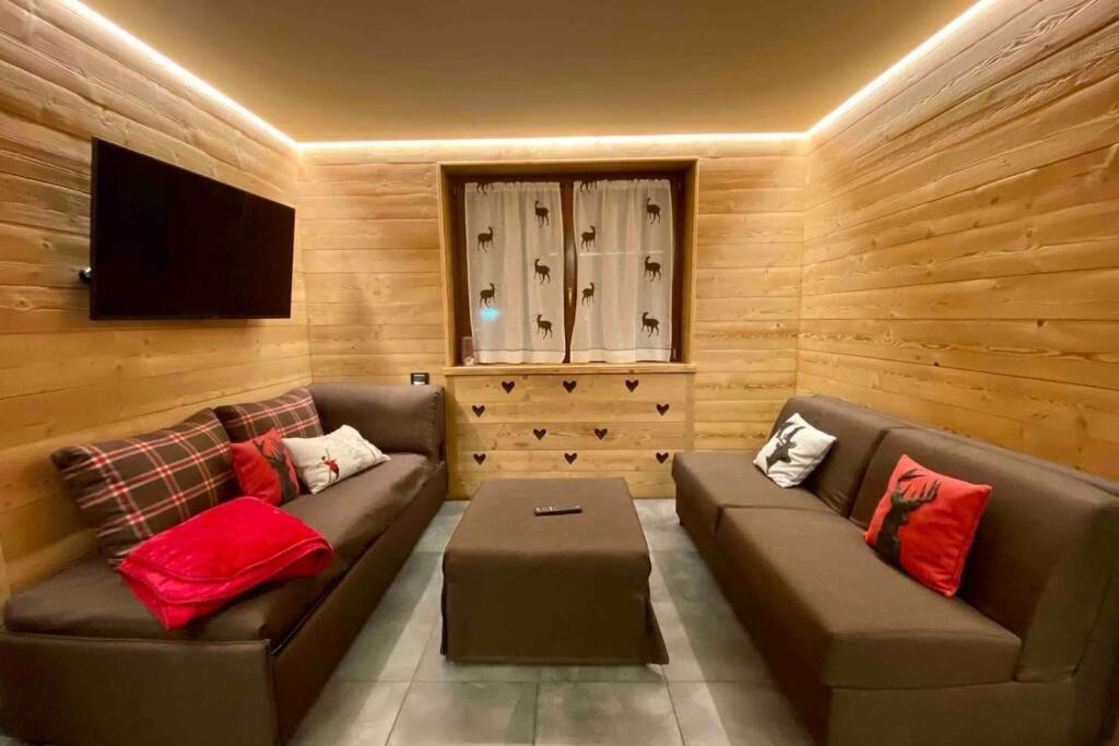 La Petite Maison D'Erika Aosta Exteriér fotografie